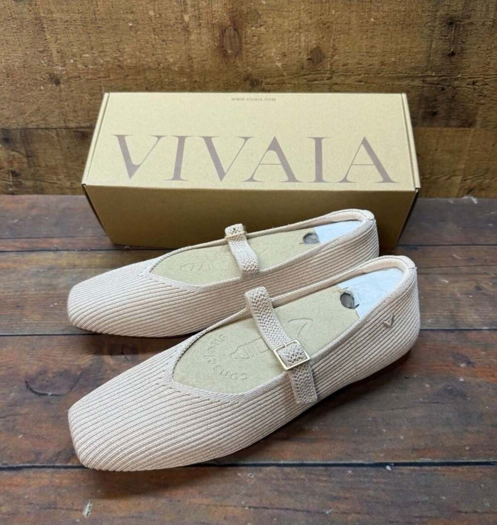 Vivaia Margot Mary Jane EU 42 Rose Gold Square-Toe Flats